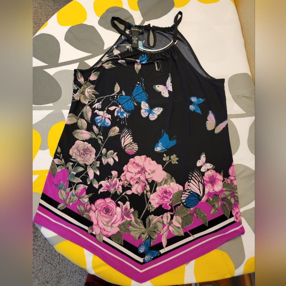 🌸INC International Concepts Floral Halter Top - Size Medium🌸
